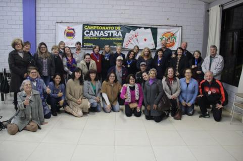 Nilsa e Lilliane conquistam ttulo de Campeonato de Canastra do Toledo