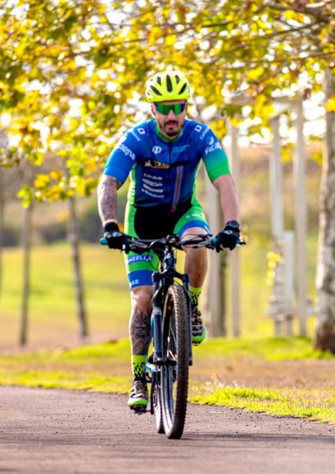 ANDR HENRIQUE FAGOTTI PAGLIARINI - Dindas: uma vida dedica ao ciclismo toledano