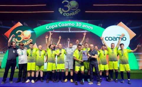 Linha Lageado conquista ttulo de futebol da 16 Copa Coamo