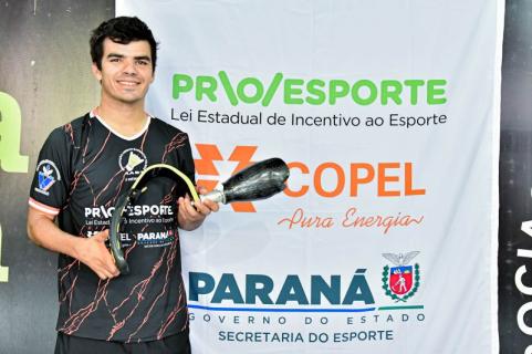 PROESPORTE/COPEL/GOVERNO DO ESTADO - Breno Eduardo Johann adquiriu nova prtese