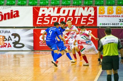 Toledo Futsal perde para Siqueira Campos