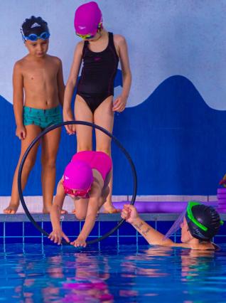 Toledo oferece aulas de natao e hidroginstica