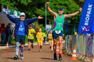 Ultramaratonistas conquistam ndice para seleo brasileira em Toledo