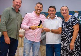 Instituto Abraar Jomah Rabah homenageia 160 atletas com Trofu Atleta Destaque 2021