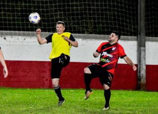 Coritiba lidera o Campeonato de Futebol Listo Livre de Futebol Sete do Toledo