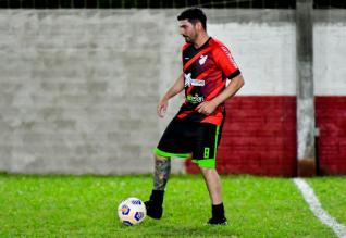 Coritiba lidera o Campeonato de Futebol Listo Livre de Futebol Sete do Toledo