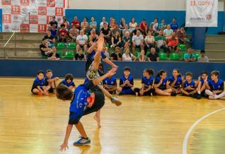 Abatol lanou projeto de basquete Alm das Quadras