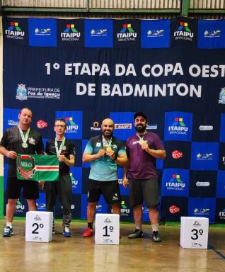 AABT/ASSVP conquista 36 medalhas da 1 Etapa Copa Oeste de Badminton