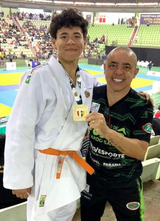 CATEGORIA SUB 13 - Jud Ricardo Santos / Pro Esporte / Copel / CBC  vice-campeo Estadual por Equipes em Maring