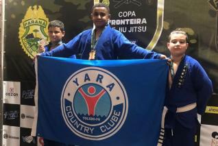Jiu-Jitsu do Yara conquista excelentes resultados