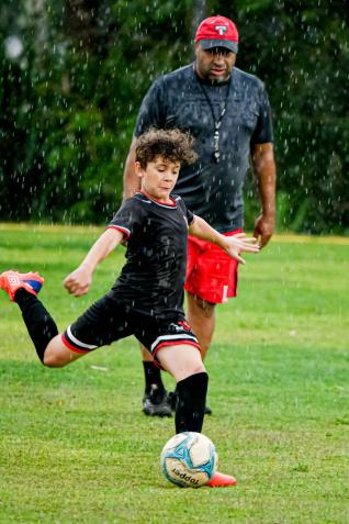 L10 FOOTBALL CENTER - Enzo e Bryan foram aprovados em testes no So Paulo