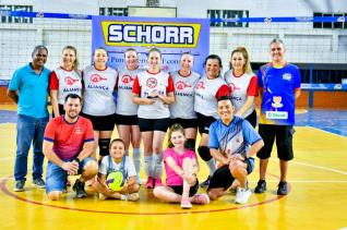 DItlia Sorvetes  campe do Voleibol Schorr Supermercado