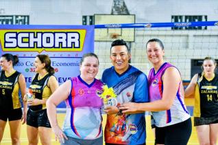 DItlia Sorvetes  campe do Voleibol Schorr Supermercado