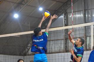 Andr Van de Sand  o tcnico da Seleo Paranaense Sub 18