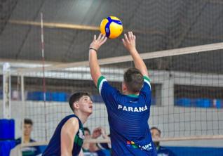 Andr Van de Sand  o tcnico da Seleo Paranaense Sub 18