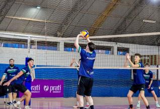 Andr Van de Sand  o tcnico da Seleo Paranaense Sub 18