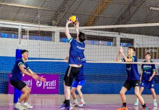 Andr Van de Sand  o tcnico da Seleo Paranaense Sub 18