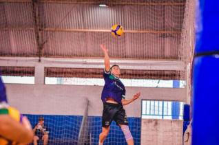 Andr Van de Sand  o tcnico da Seleo Paranaense Sub 18