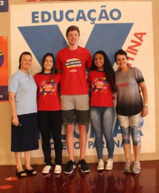Estudantes do Incomar na Seleo Paranaense de Voleibol