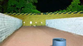 Clube de Tiro ATTOL com iluminao para treino noturno