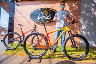 Bicicletaria Avenida com ofertas especiais em agosto