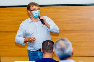 Gesto municipal promove encontro com proprietrios de academias