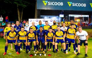 T Com o Mestre F.C. vence Aletrat / Farma til nos pnaltis e conquista ttulo do Panelo do Yara