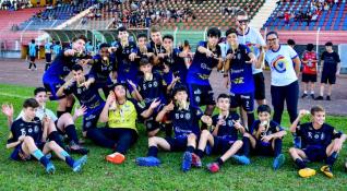 Incomar fatura o ttulo do futebol de campo dos Jogos Escolares Bom de Bola