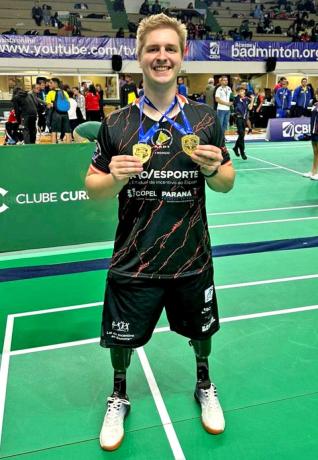 PROESPORTE/COPEL/GOVERNO DO ESTADO - Toledanos conquistam medalhas no Circuito Nacional de Parabadminton