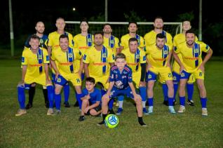 Vila Becker Clcio FC inaugura novo fardamento