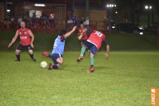 Lajes Gasparotto / Lonas Bor e Clube Olmpico decidem ttulo do futebol suo do Yara