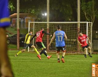 Lajes Gasparotto / Lonas Bor e Clube Olmpico decidem ttulo do futebol suo do Yara