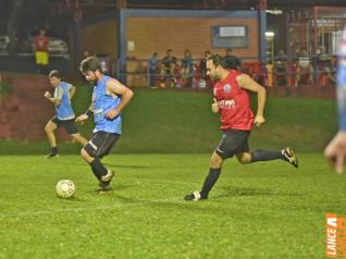 Lajes Gasparotto / Lonas Bor e Clube Olmpico decidem ttulo do futebol suo do Yara
