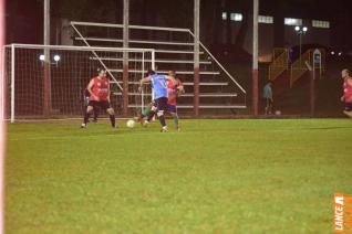 Lajes Gasparotto / Lonas Bor e Clube Olmpico decidem ttulo do futebol suo do Yara