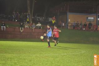 Lajes Gasparotto / Lonas Bor e Clube Olmpico decidem ttulo do futebol suo do Yara