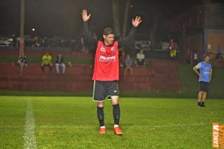 Lajes Gasparotto / Lonas Bor e Clube Olmpico decidem ttulo do futebol suo do Yara