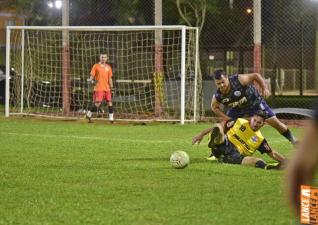 Lajes Gasparotto / Lonas Bor e Clube Olmpico decidem ttulo do futebol suo do Yara