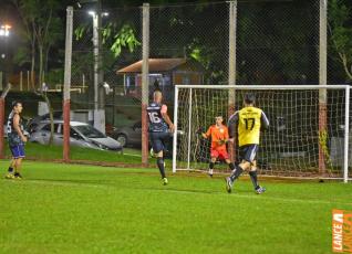 Lajes Gasparotto / Lonas Bor e Clube Olmpico decidem ttulo do futebol suo do Yara
