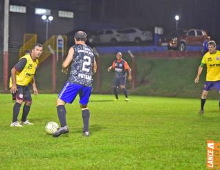 Lajes Gasparotto / Lonas Bor e Clube Olmpico decidem ttulo do futebol suo do Yara