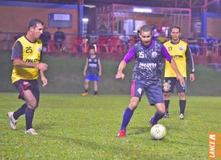 Lajes Gasparotto / Lonas Bor e Clube Olmpico decidem ttulo do futebol suo do Yara