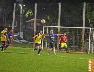Lajes Gasparotto / Lonas Bor e Clube Olmpico decidem ttulo do futebol suo do Yara