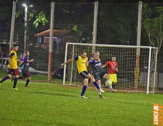 Lajes Gasparotto / Lonas Bor e Clube Olmpico decidem ttulo do futebol suo do Yara