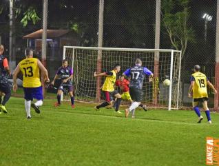 Lajes Gasparotto / Lonas Bor e Clube Olmpico decidem ttulo do futebol suo do Yara