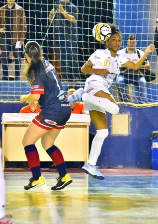 Afeto goleia na estreia em casa pelo Paranaense da Chave Ouro