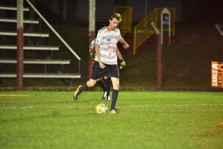 Trans Scalcon goleia no futebol suo do Yara Country Clube