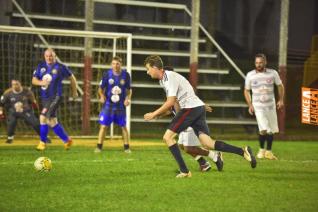 Trans Scalcon goleia no futebol suo do Yara Country Clube