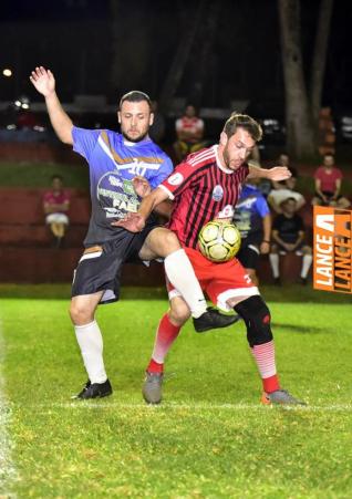 Trans Scalcon goleia no futebol suo do Yara Country Clube