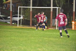 Trans Scalcon goleia no futebol suo do Yara Country Clube
