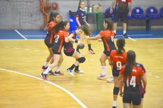 Quatro equipes comemoram ttulo do Campeonato Paranaense de Handebol Cadete