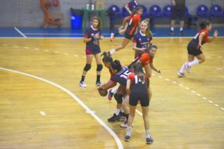 Quatro equipes comemoram ttulo do Campeonato Paranaense de Handebol Cadete